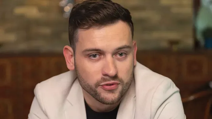 Szabó Ádám a ChatGPT-hez fordul gyerekorvos helyett