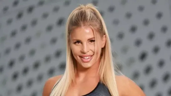 Ez igen: Szexi bikiniben vett jégfürdőt Szabó Franciska