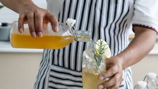 Ha unod a csapvizet, fermentálj magadnak buborékos limonádékat igazi gyümölcsből