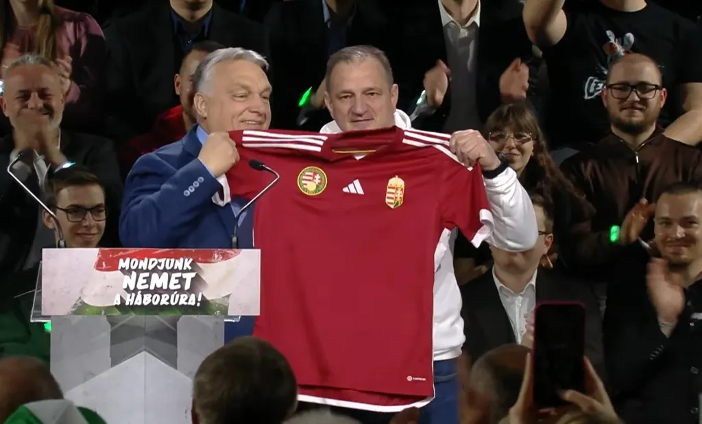 Háború ellenes Gyűlés HEGY Esztergom 2026.02.28. Orbán Viktor és Erős Gábor