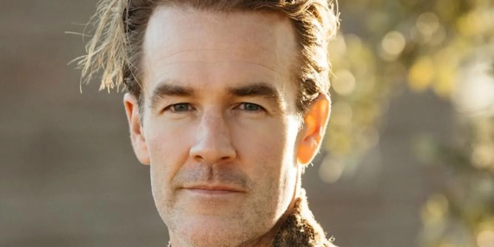 Elhunyt James Van Der Beek, a Dawson és a haverok színésze