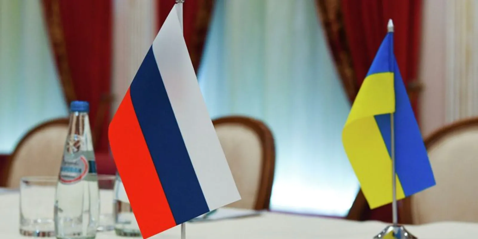 Orosz-ukrán tárgyalások Genfben