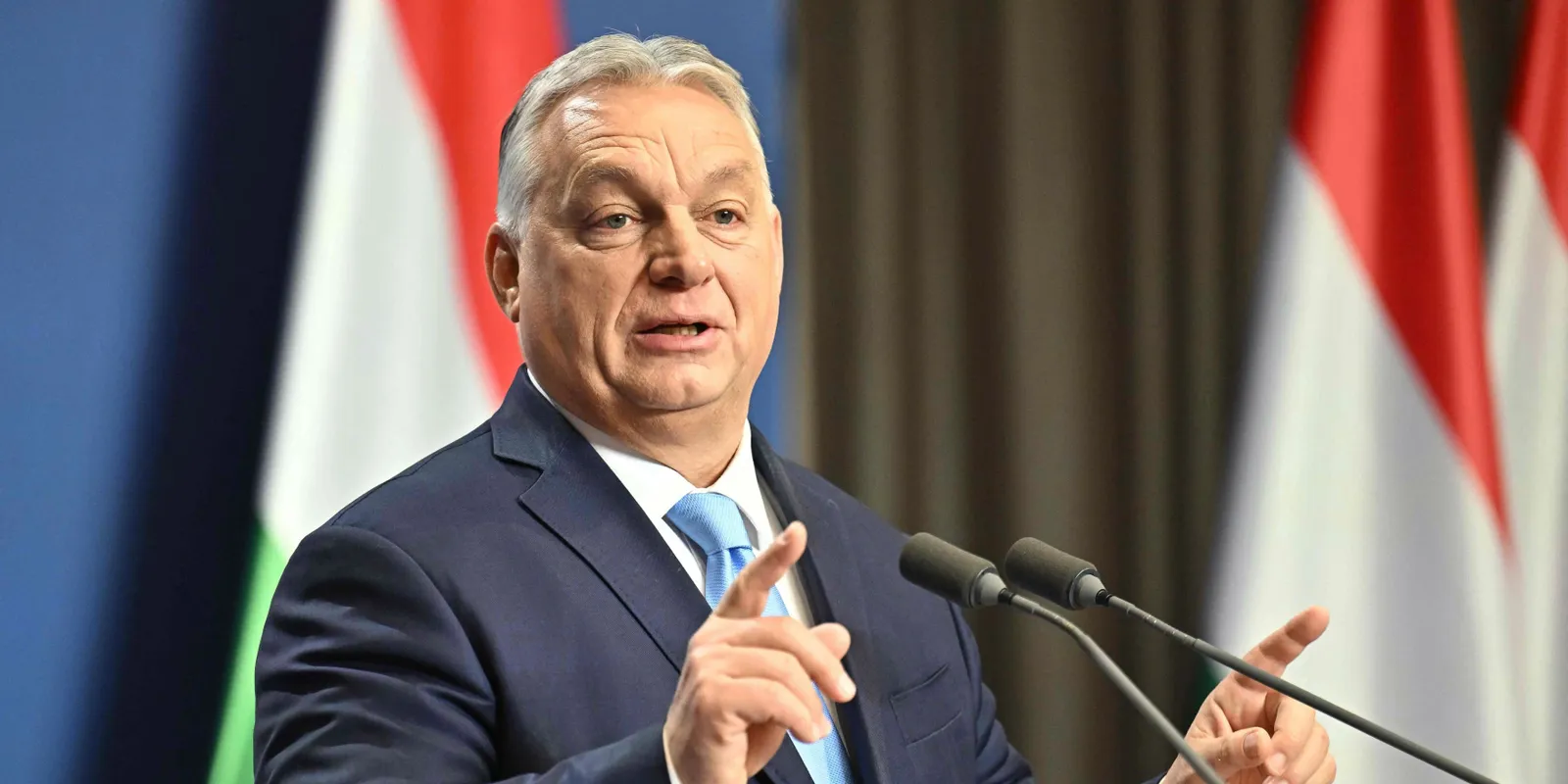 Háborúellenes Gyűlés: különleges fotót mutatott Orbán Viktor