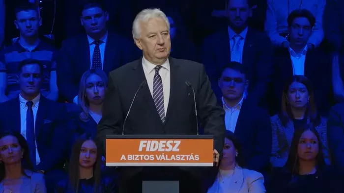 Semjén Zsolt: Mi itt vagyunk, ők a történelem szemétdombján