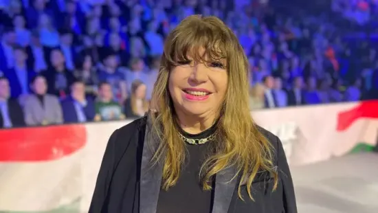 Zalatnay Cini: „Maradok a biztos választás mellett”