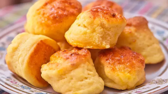 Így készül a részeges pogácsa, nem kell bele tejföl