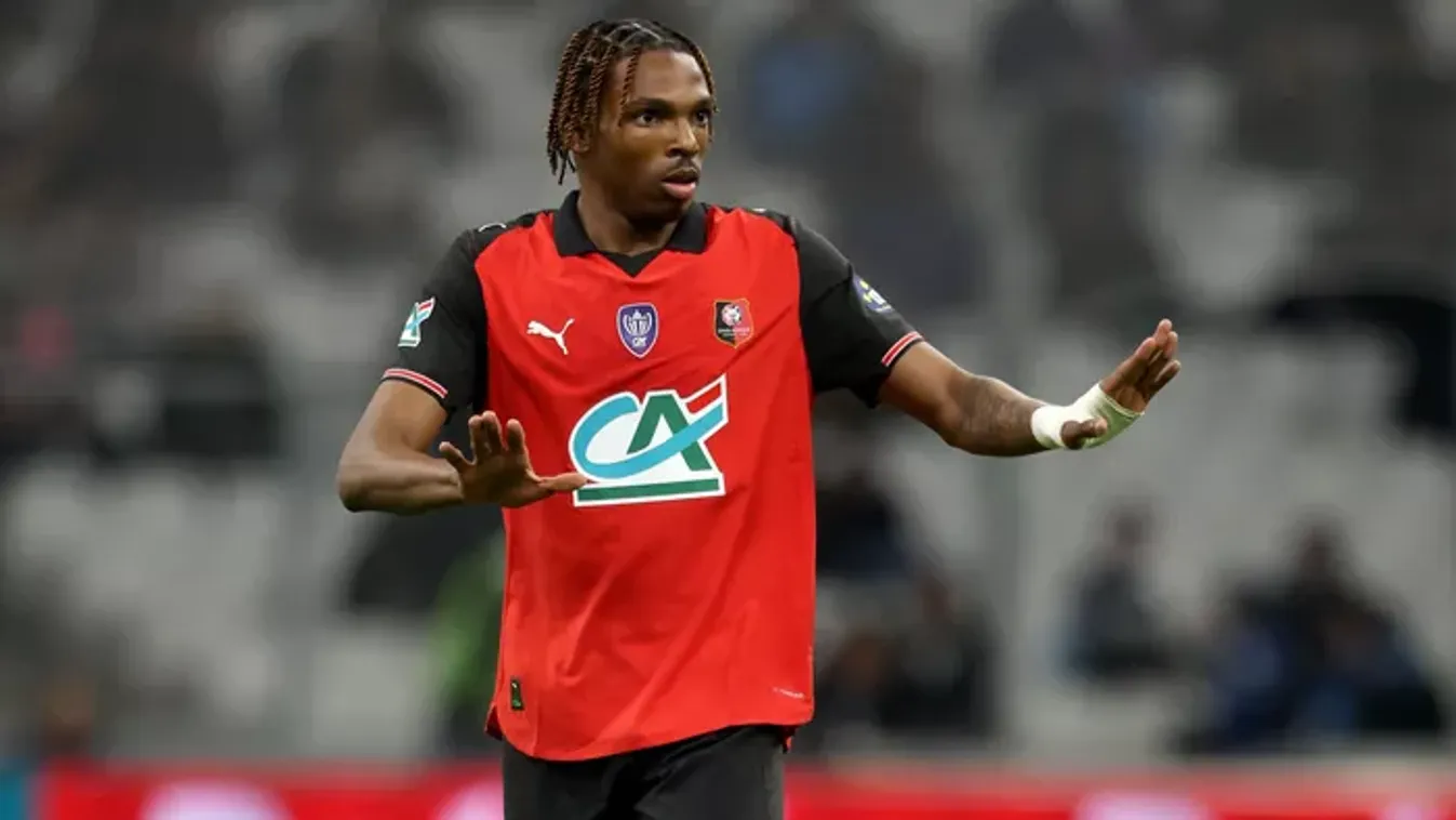 Visszatért a Liverpool játékosa, válsághelyzetet hirdettek