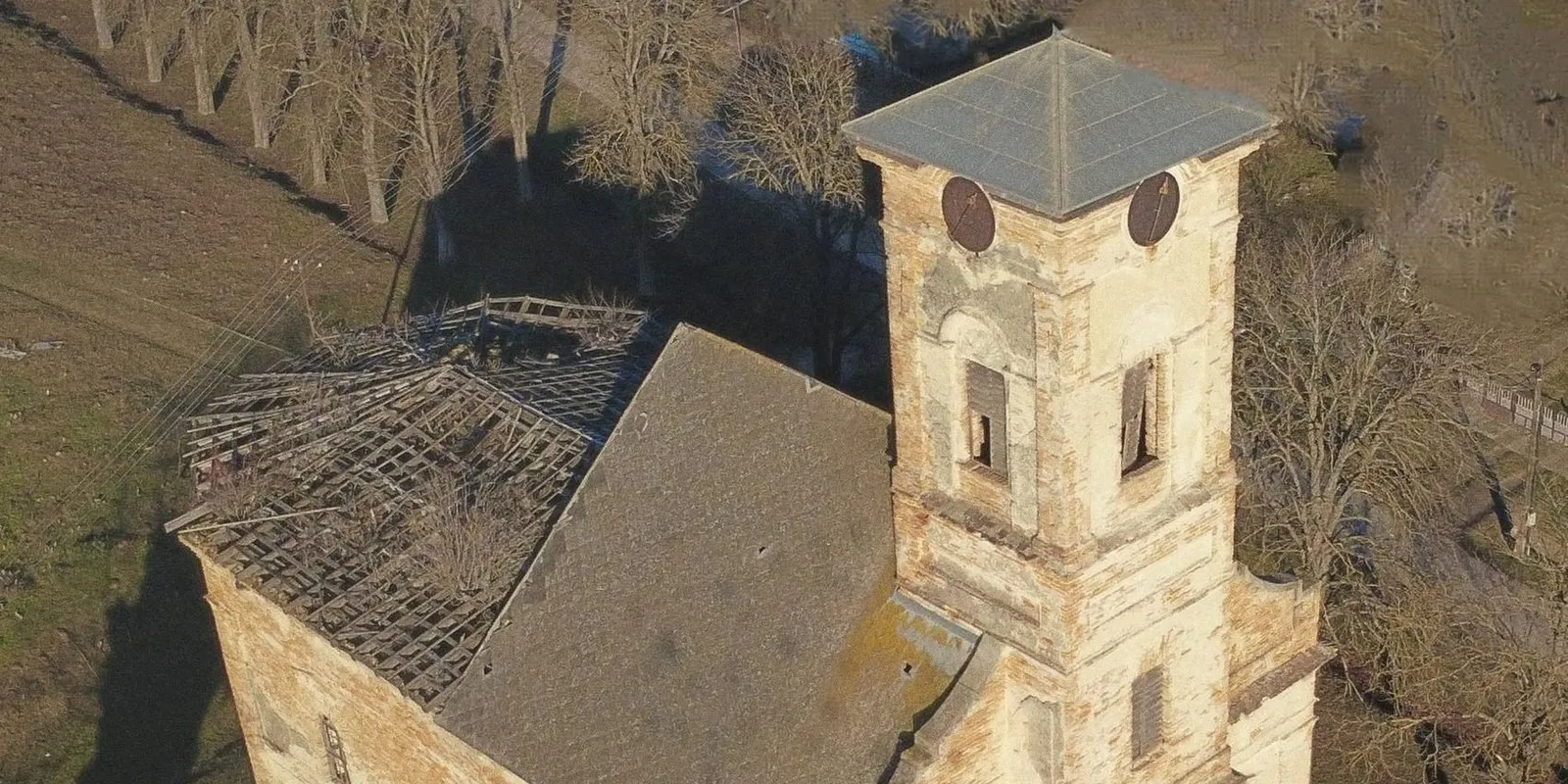 Urbex: megállt az idő a magyar templomban