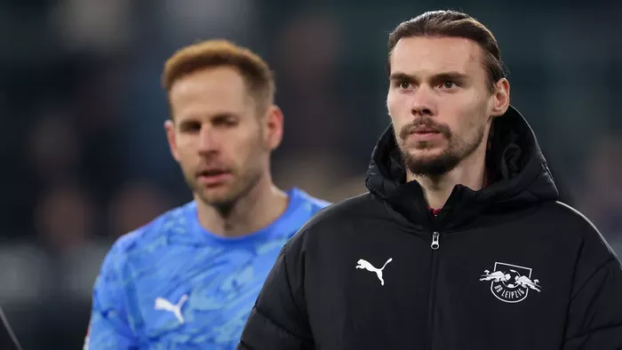 Gulácsi edzőjének magyarázkodnia kellett a másik kapus miatt