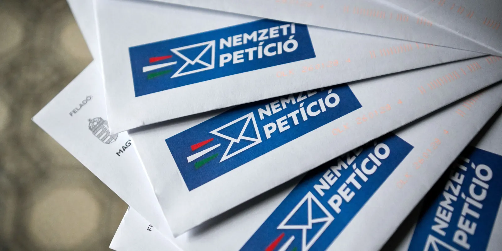 Mondjunk nemet a családokat sújtó sarcokra!