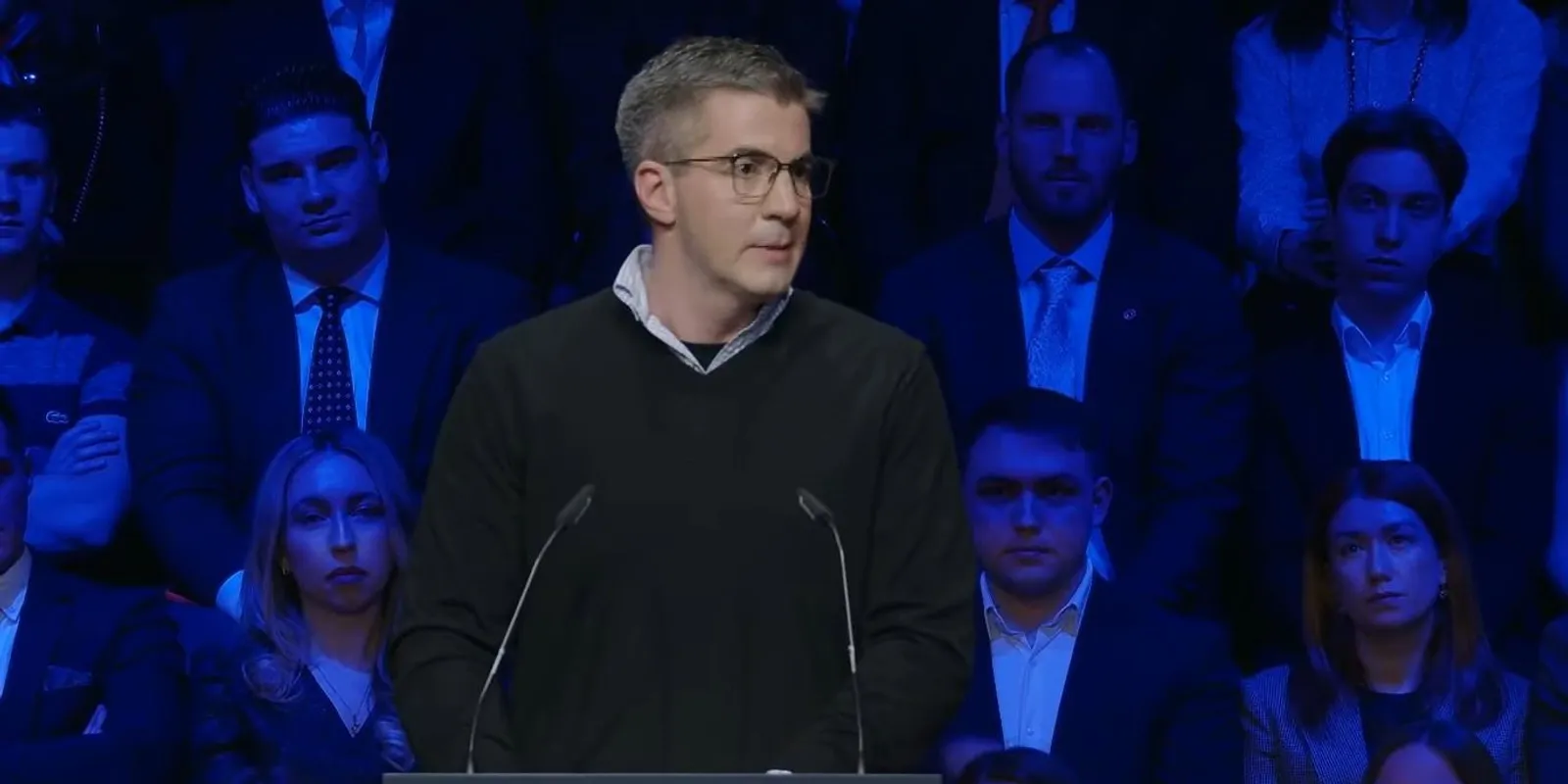 Kocsis Máté: Magyar Pétert a mentelmi jogával mogyorózzák