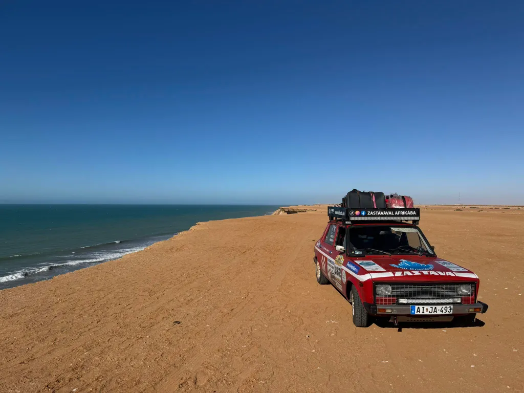 Csendélet. Zastava az Atlanti-óceán partjánál