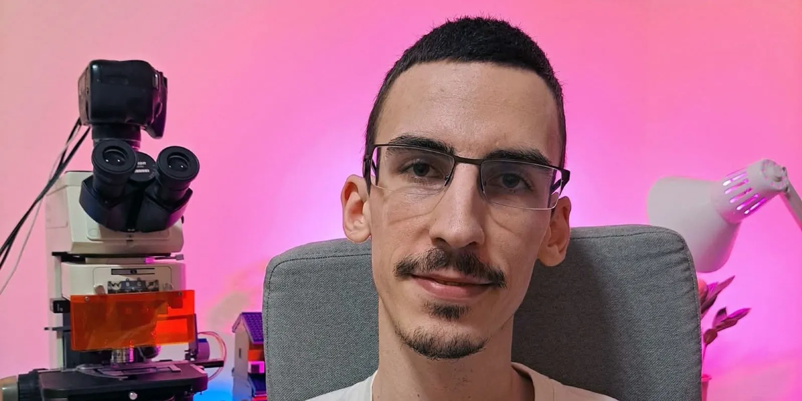 Rejtett galaxisokat fotóz Pintér Máté