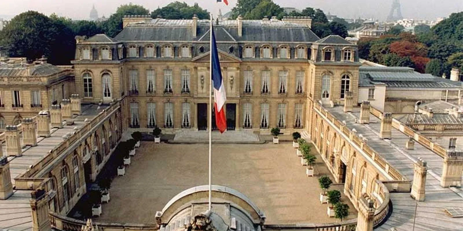 Drogközpont működött pár méterre a francia elnöki palotától