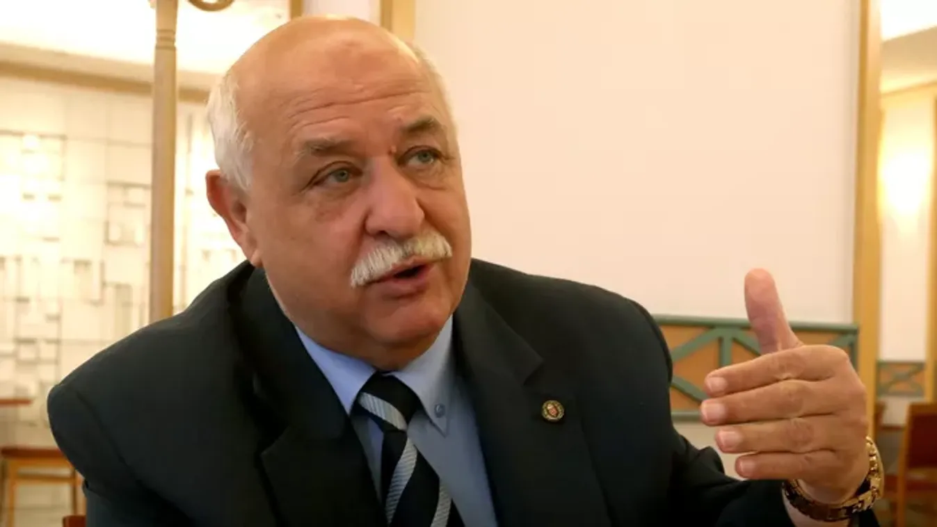 „Úgy fordul a srác, mint egy tank" - Csötönyi Sándor győzelmet kér a Fradi ellen szülinapjára