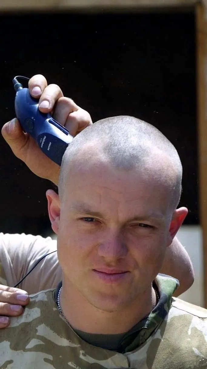 A magyarok nem akarják, hogy háború menjenek a fiataljaink