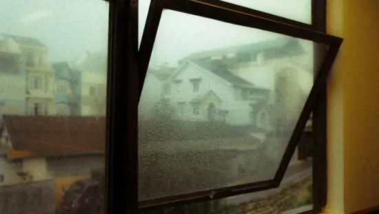 Felejtsd el a párás szemüveget: miért a kontaktlencse a legjobb választás télen?