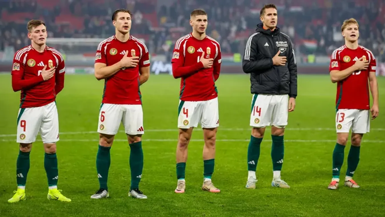 Csók a pálya szélén: Meseszép lányt szeret a magyar válogatott focista - fotók