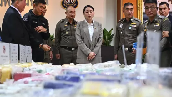 Bangkokból a pokolba: szerelmi szélhámos áldozata lett a magyar siket nő – 5,7 kilónyi halál a csomagban