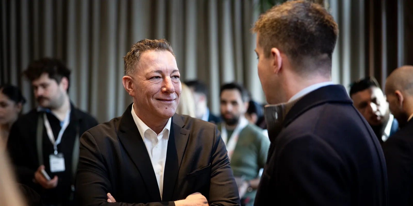 Már érkeznek a neves résztvevők Orbán Viktor évértékelő beszédére