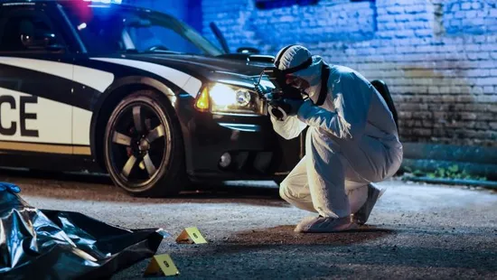 Sokkoló: kiugrottak a tinédzserek az ablakon, az ok mindenkit ledöbbentett