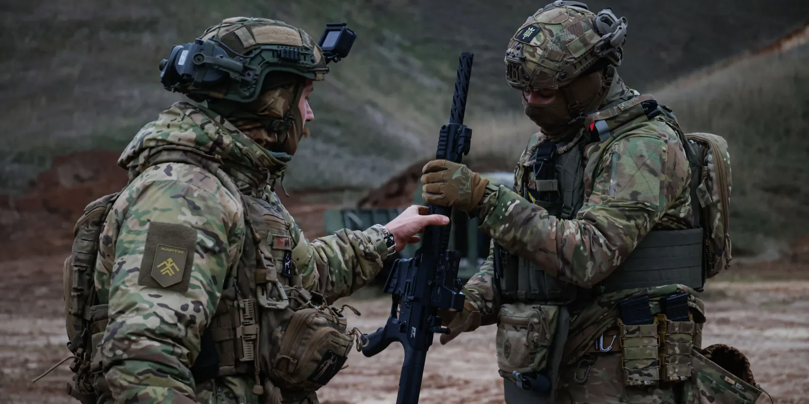 Újabb robbantásokat hallottak ma reggel Harkivban