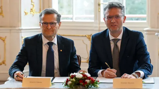 Hankó Balázs: jövőnket formáló történelmi tettet hajtunk végre