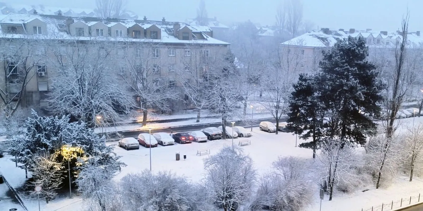 Mesébe illő látvány: több felé fehérbe borult a táj reggelre