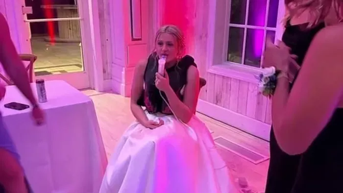  A menyasszonytáncba sem állíthatta meg betegsége Dannikát