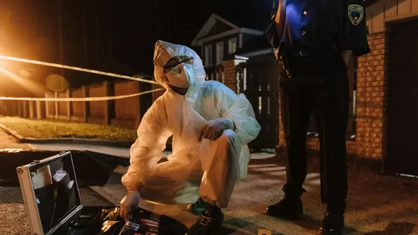 Műanyag tárolóba rejtette anya és fia a fiatal nő holttestét