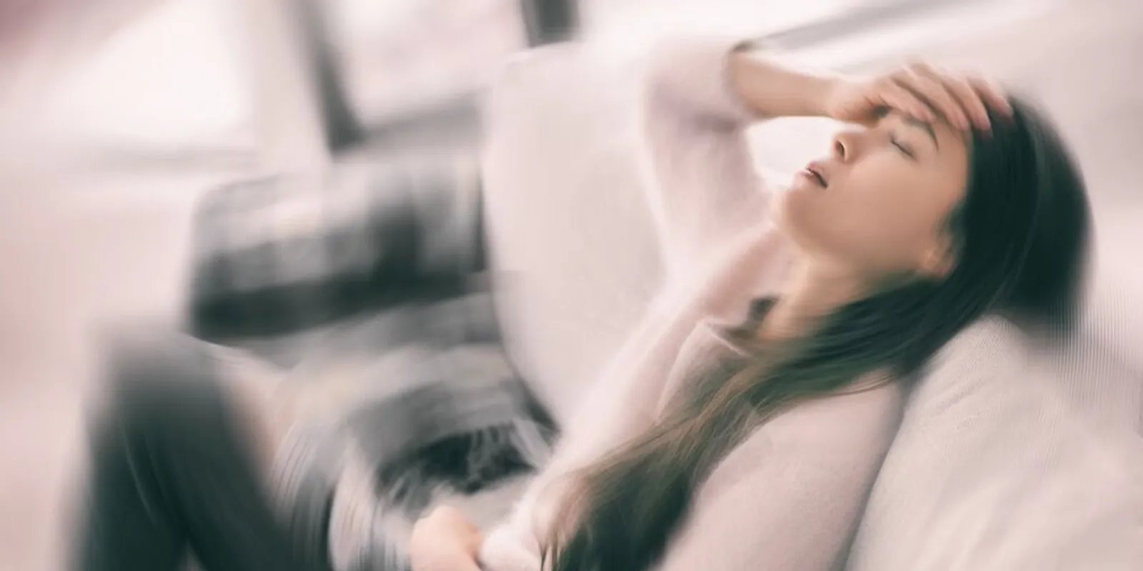 Azt hitte, a szemüvege okozza a fejfájást, de belehalt