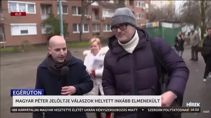 Elmenekült a riporter elől a Tisza párti politikus