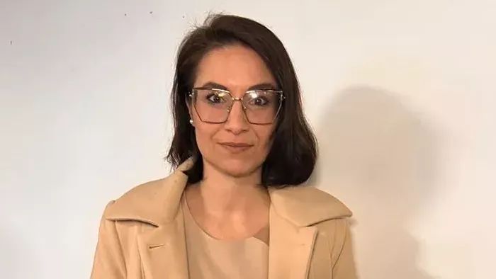 Illés Boglárka kemény üzenete a Háborúellenes Gyűlésen