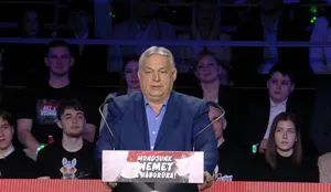 Orbán Viktor üzent: Fel, győzelemre!