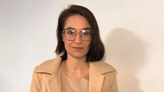 Illés Boglárka kemény üzenete a Háborúellenes Gyűlésen