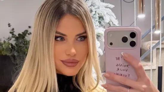 Vasvári Vivi is elhagyta az országot? Kiderült, miért pakoltak össze a magyar sztárok!