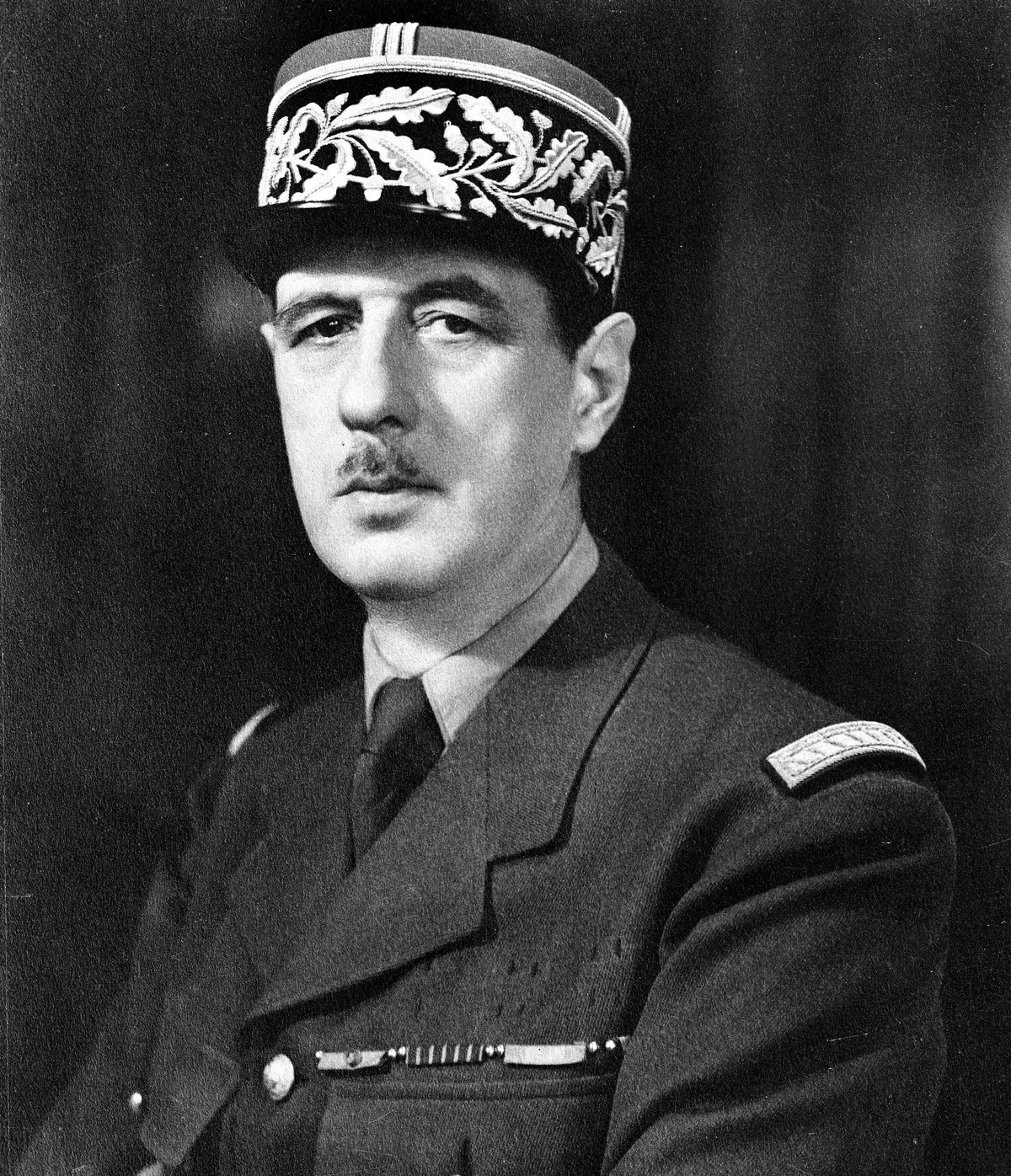 A Magyar Sakál is rálőtt de Gauelle elnökre.