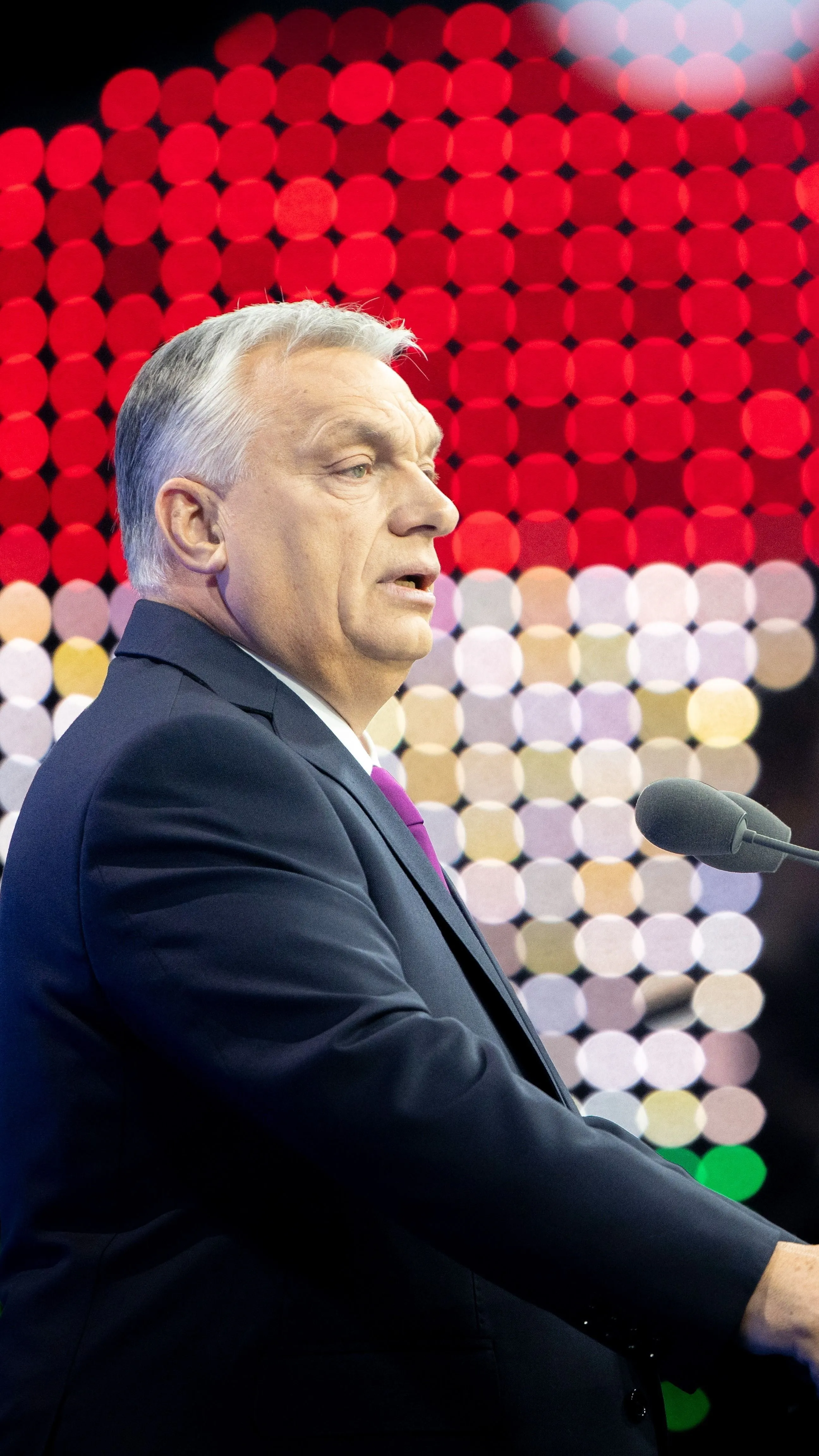 Orbán Viktor szerint a nemzeti kormány afféle Old Spice-kormány