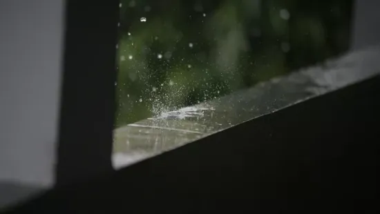 Most érkezett! Vészjelzést adtak ki 3 vármegyére ónos eső miatt