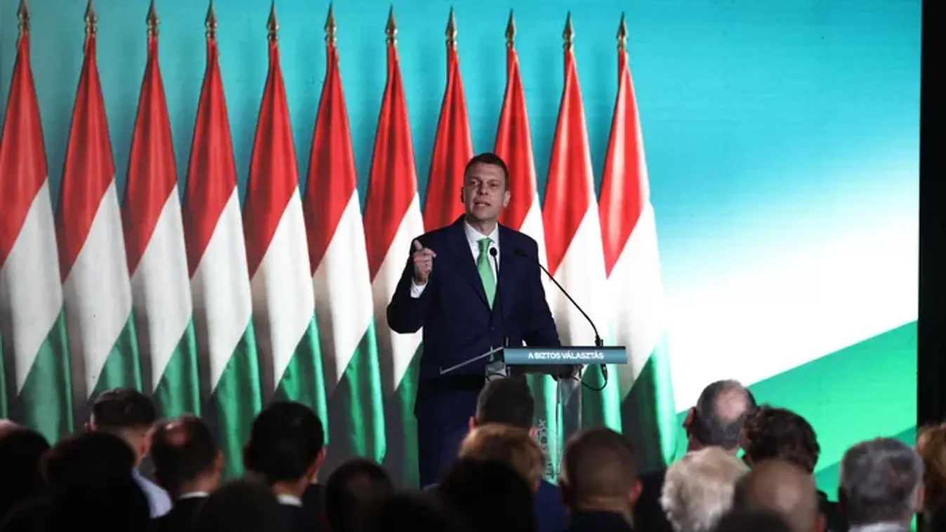 Kampányindító nagygyűlést tartott Menczer Tamás Telkiben