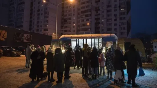 Ukrajnában százezrek áram nélkül