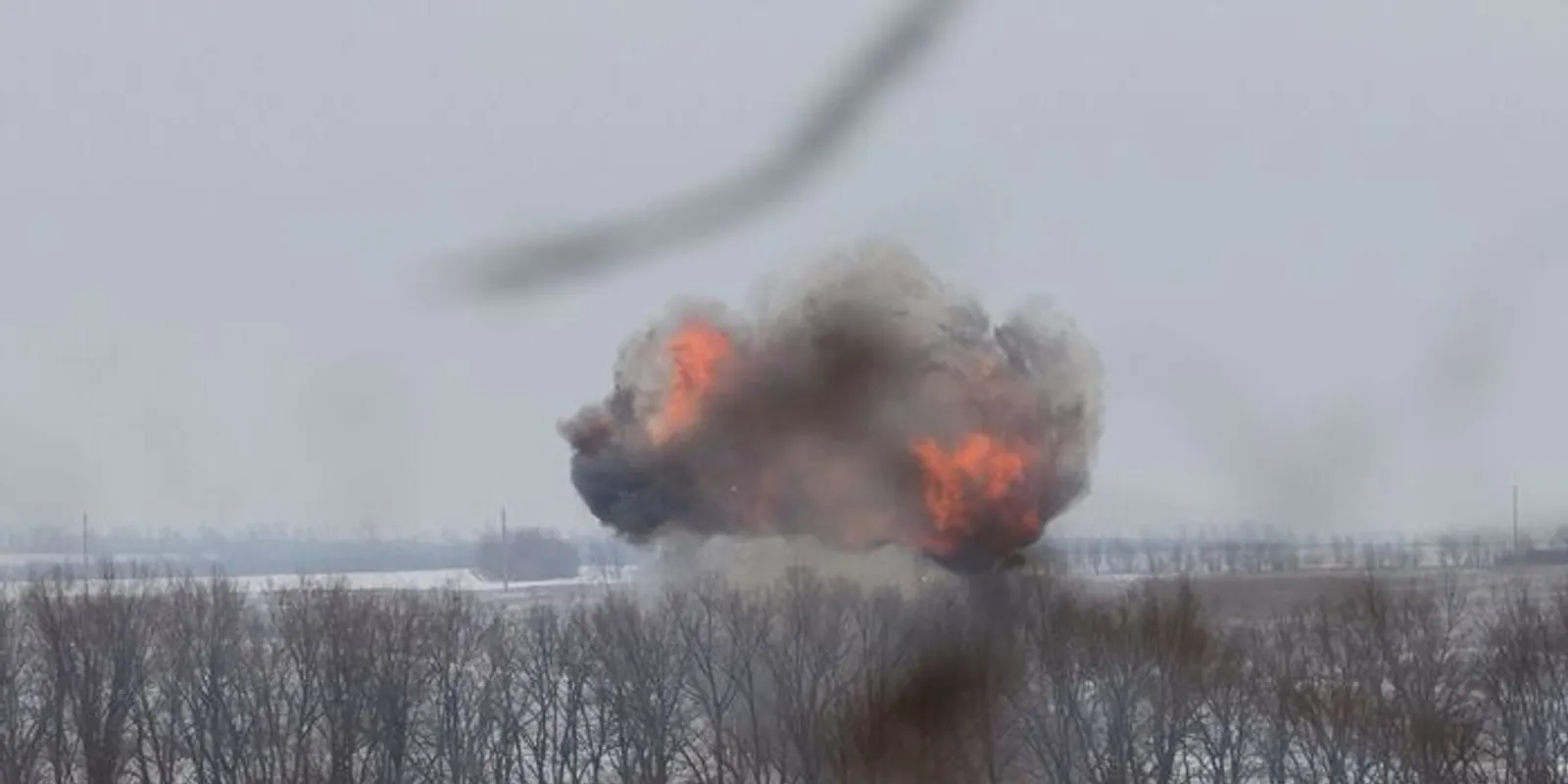 Luhanszk lángokban áll a legutóbbi támadás után