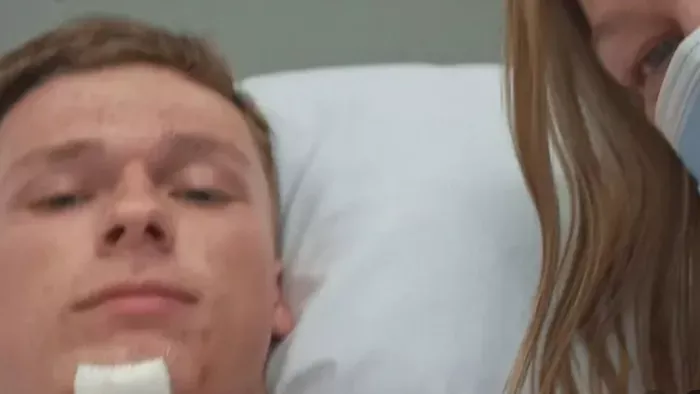 Brutálisan megkéseltek egy fiút - megrázó részletek