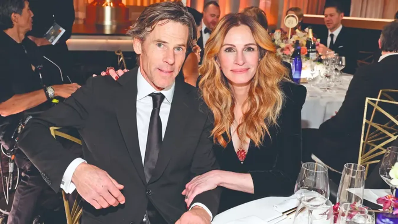 Julia Roberts: férjével lazítottak az otthoni gyeplőn