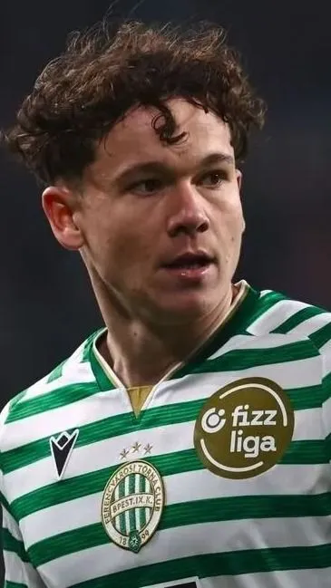 Tóth Alex ajándékot küldött Orbán Viktornak