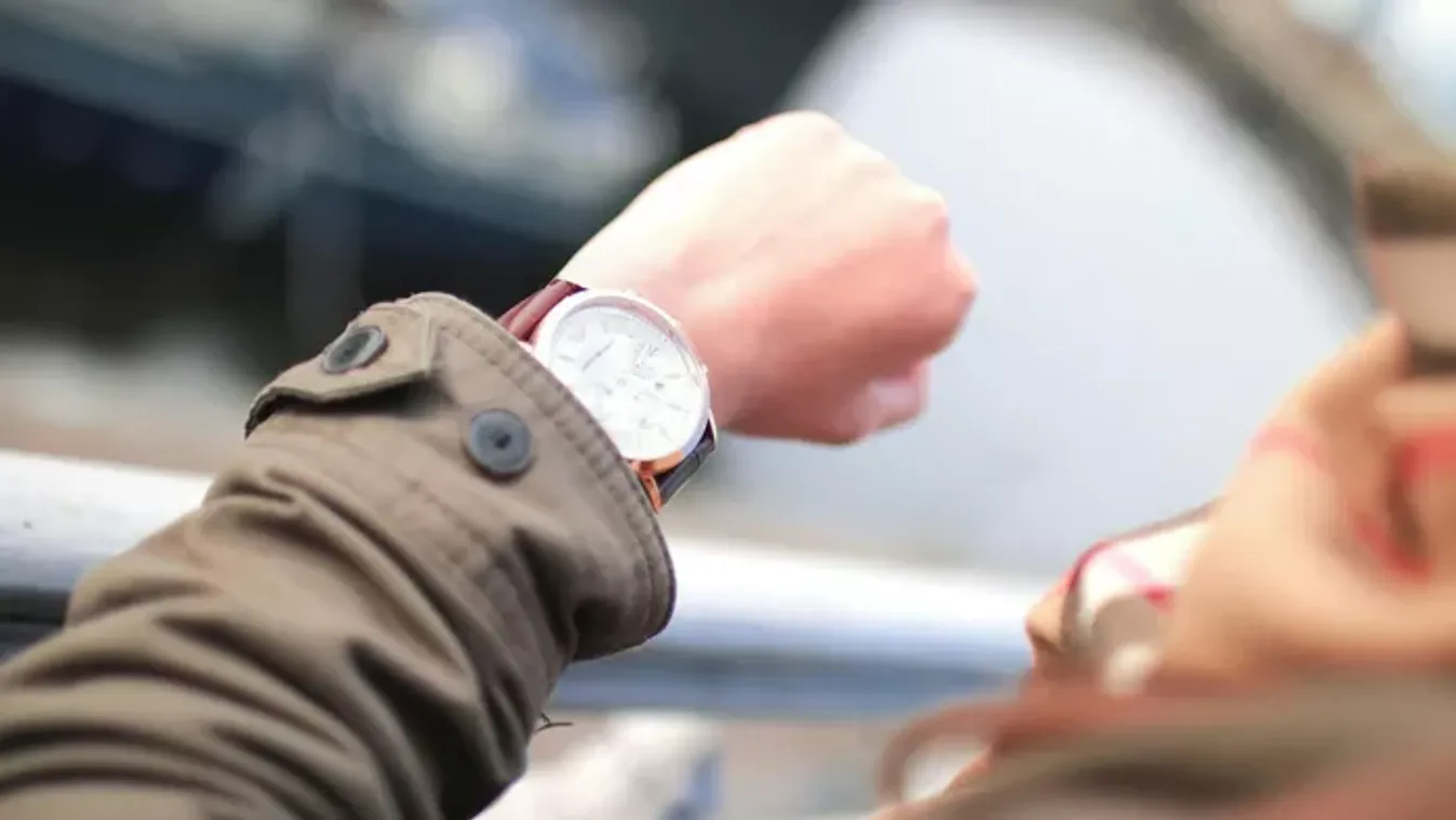 Stílusirányzatok a női karórák világában