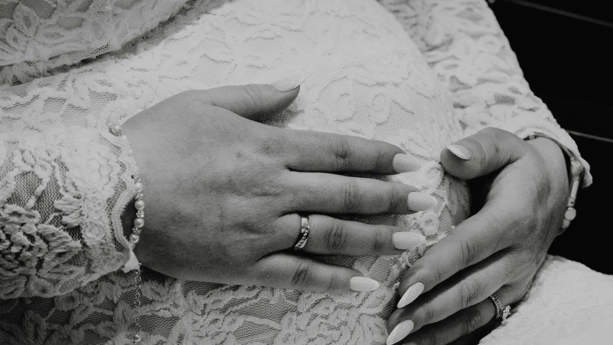 Hivatalosan is édesanya lett a hollywoodi sztár