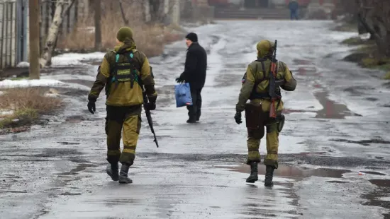 Egyre brutálisabbak az ukrán kényszersorozások: már a betegeket és a hajléktalanokat is viszik - videó