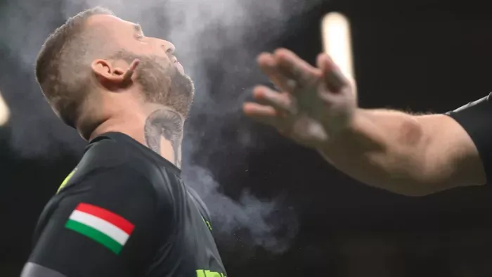 Összetódult mindenki Csepelen, csak úgy csattogtak a pofonok