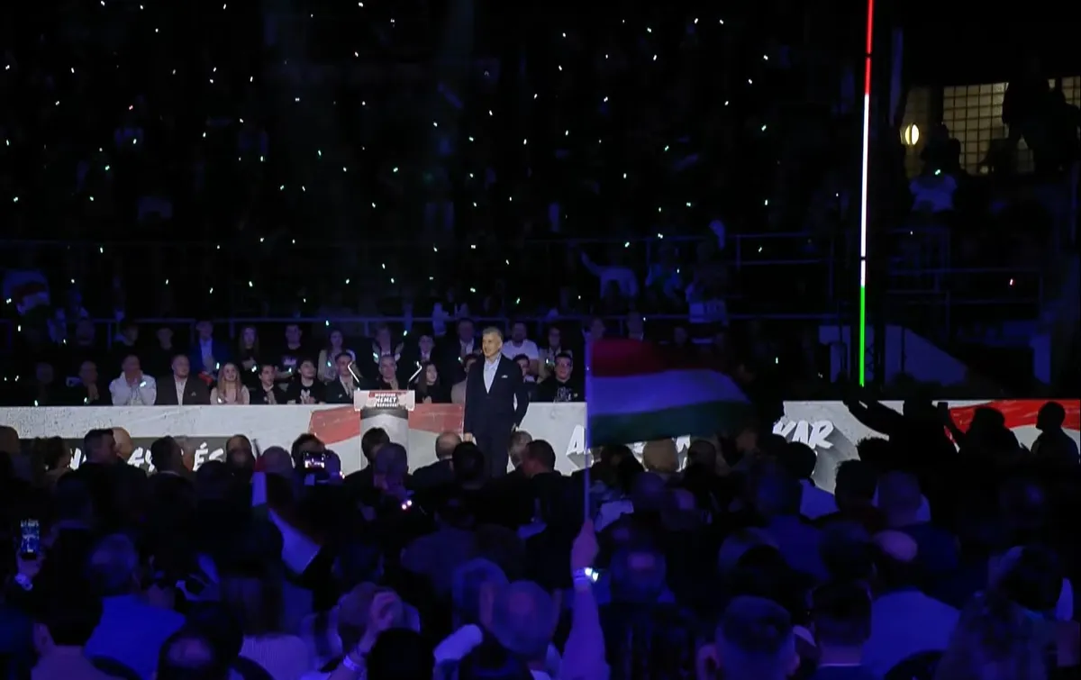 Esküt tett beszédében a békéscsabaiaknak Takács Árpád a Háborúellenes Gyűlésen